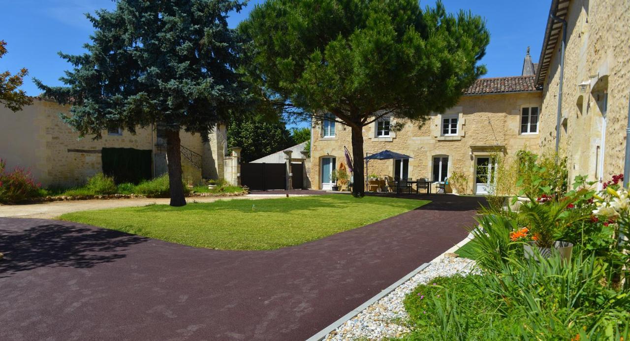 Gites Jardin-Darcy - Piscine Au Sel Bois Esterno foto